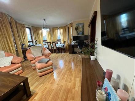 property_photo/378/378-17848369127686.jpg